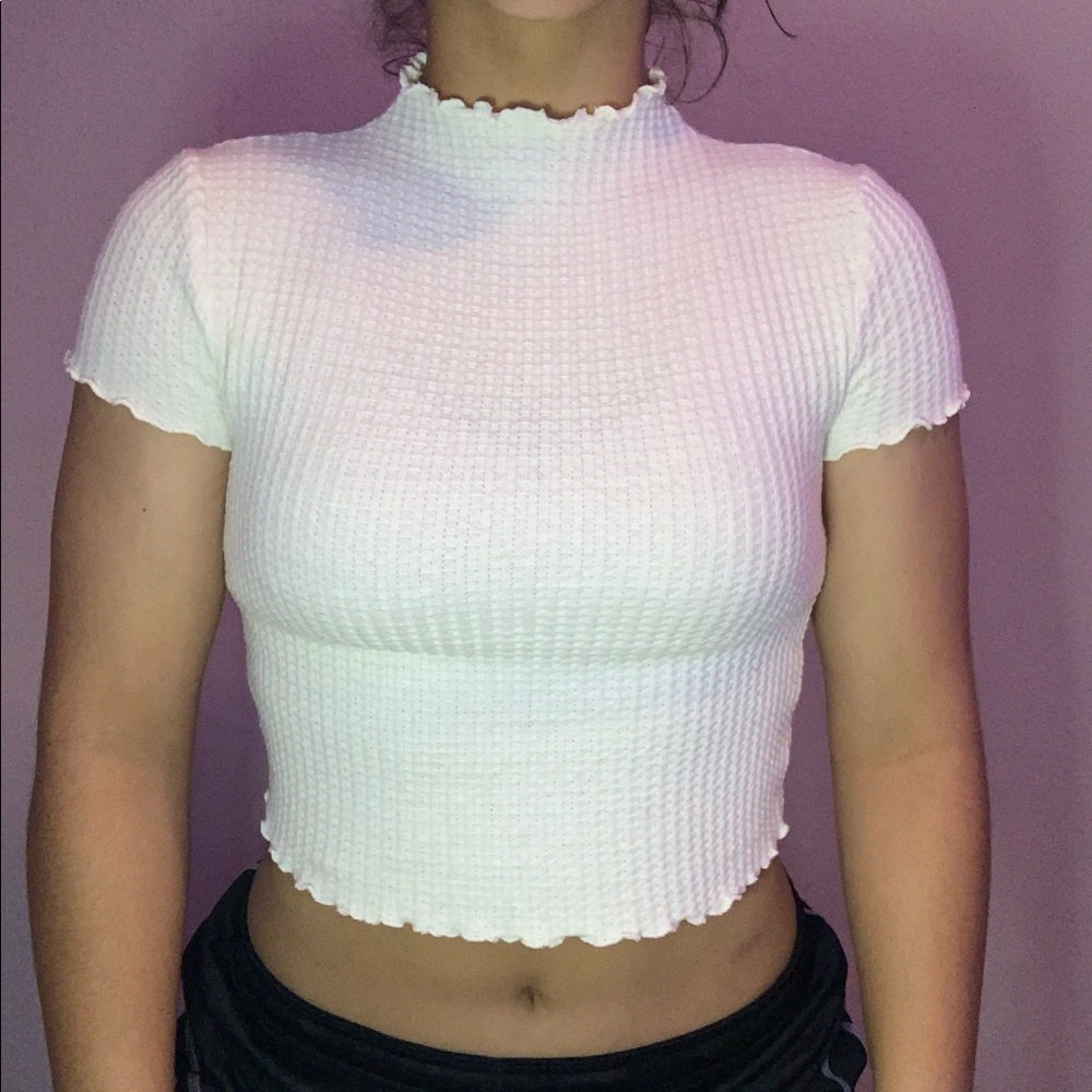 Short Sleeve Ruffled Turtle Neck Crop Top